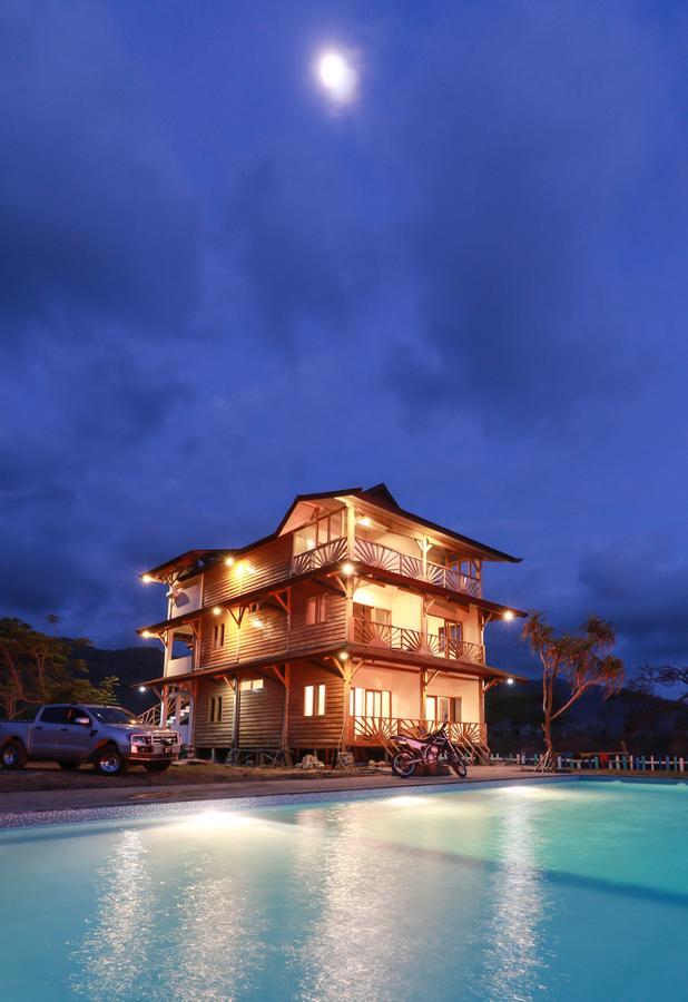 The Tree House Sumbawa Ξενοδοχείο Huu Εξωτερικό φωτογραφία